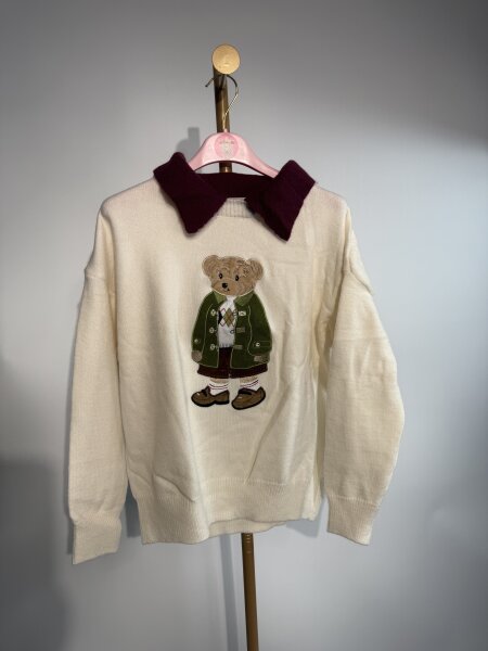 Damenpulli mit Bärenmuster Beige
