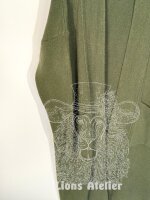 Lange Damenstrickjacke