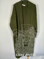 Lange Damenstrickjacke