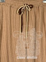 Damenhose mit Seitenstreifen