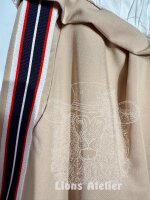 Leichte Damenhose mit Seitenstreifen