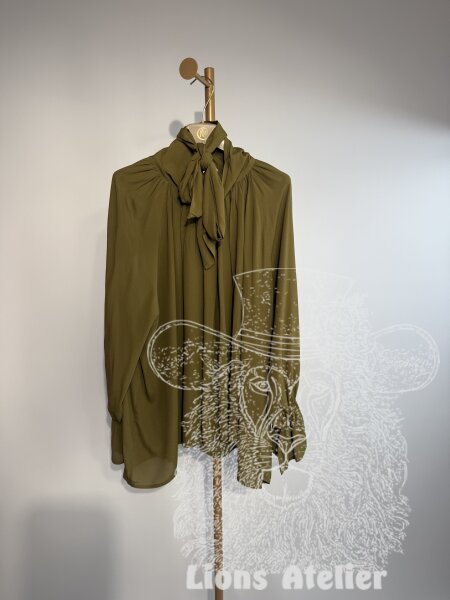 Damenbluse mit Schleife