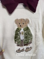 Damenpulli mit Bärenmuster