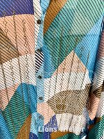 Damenbluse mit Glitzerpartikeln