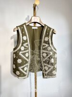 Damenweste mit edler Stickerei
