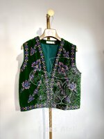 Trendige Damenwesste mit Stickereien