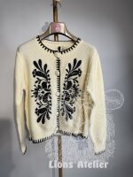 Eleganter Damen Cardigan mit Stickereien Creme